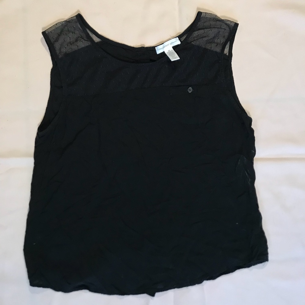 Black t shirt